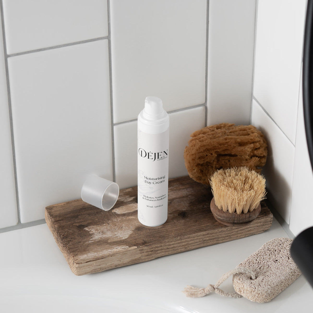 HydraGlow Daily Moisturising Cream